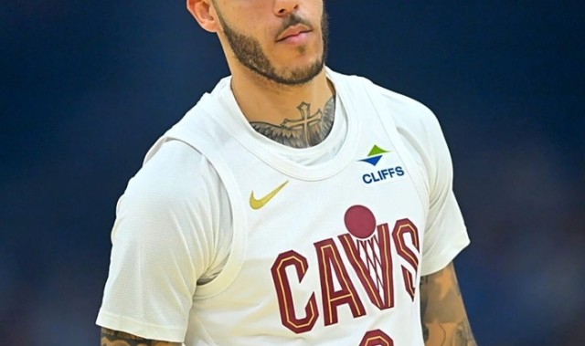 名记：朗佐·鲍尔或已打完最后一场NBA比赛，未来只能去海外联赛|朗佐-鲍尔|克利夫兰骑士队|联盟|选秀|篮球_新浪体育_新浪新闻